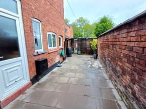 Photo 11- click for photo gallery